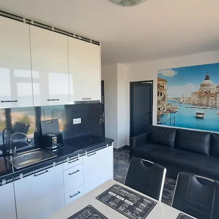 Luxe 1 Venezia Apartamento *